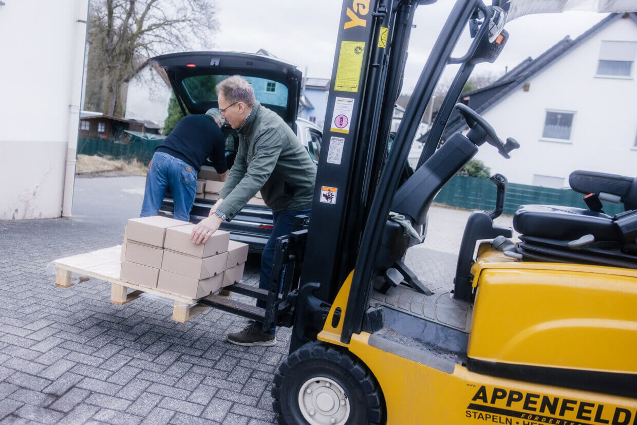 Vereinsmagazin gestalten und direkt vor Ort von der Druckerei abholen? Das gibt's nur auf dem Dorf!