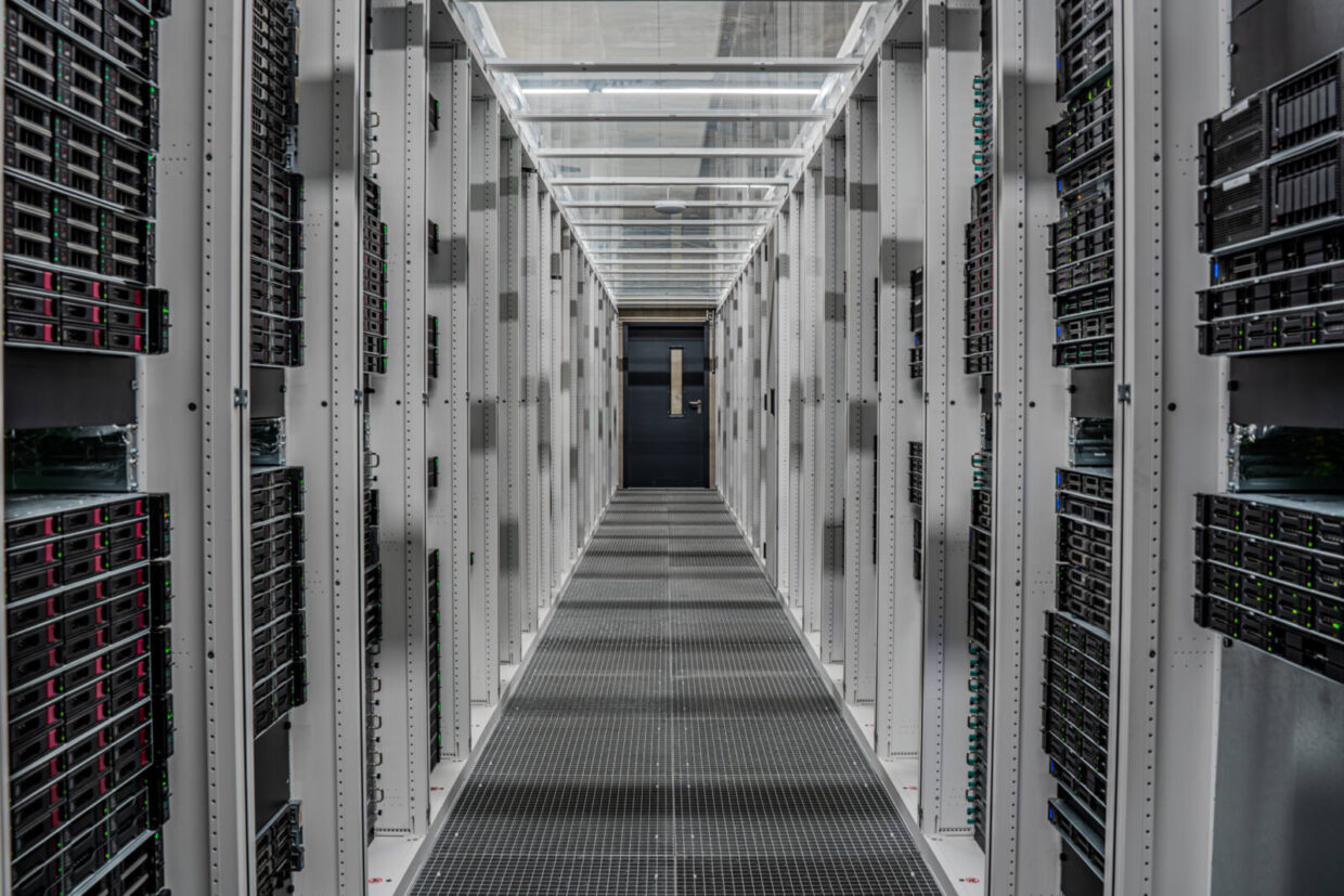 KI Rechenzentrum Innenansicht